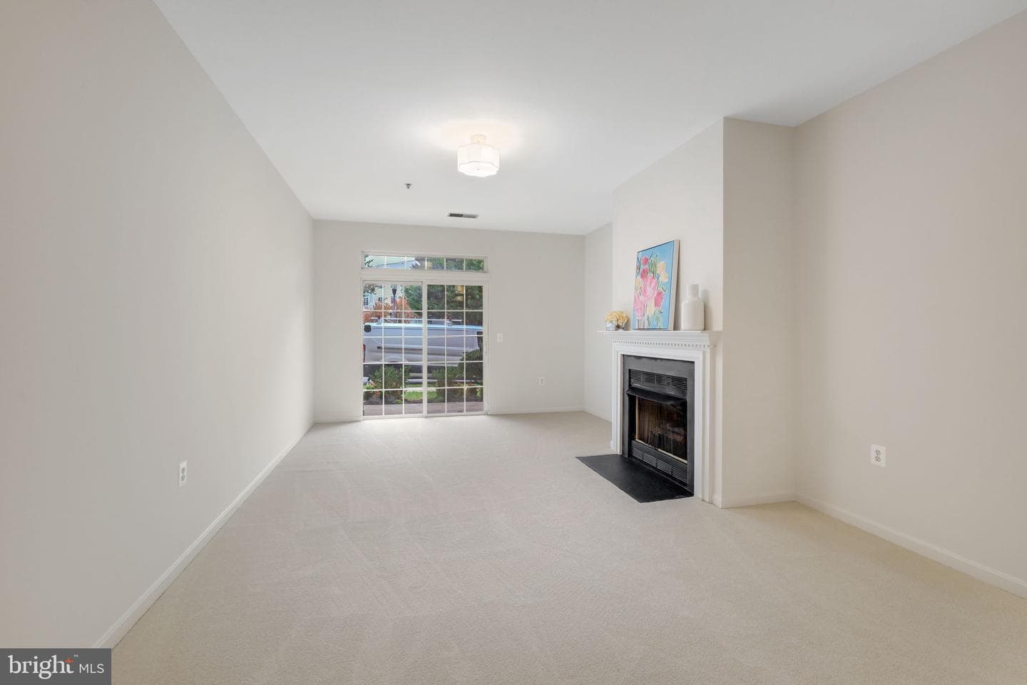150 Chevy Chase Street #102 photo 8