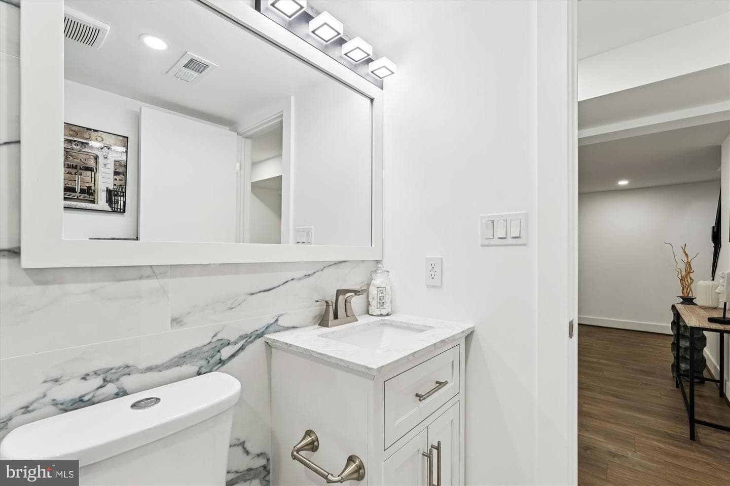 221 Normandy Drive photo 23