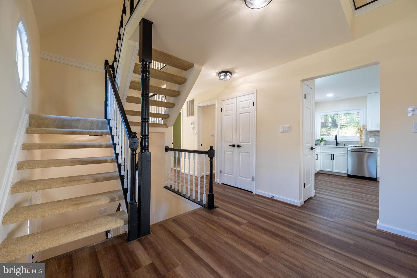 12 Solitaire Ct. photo 10