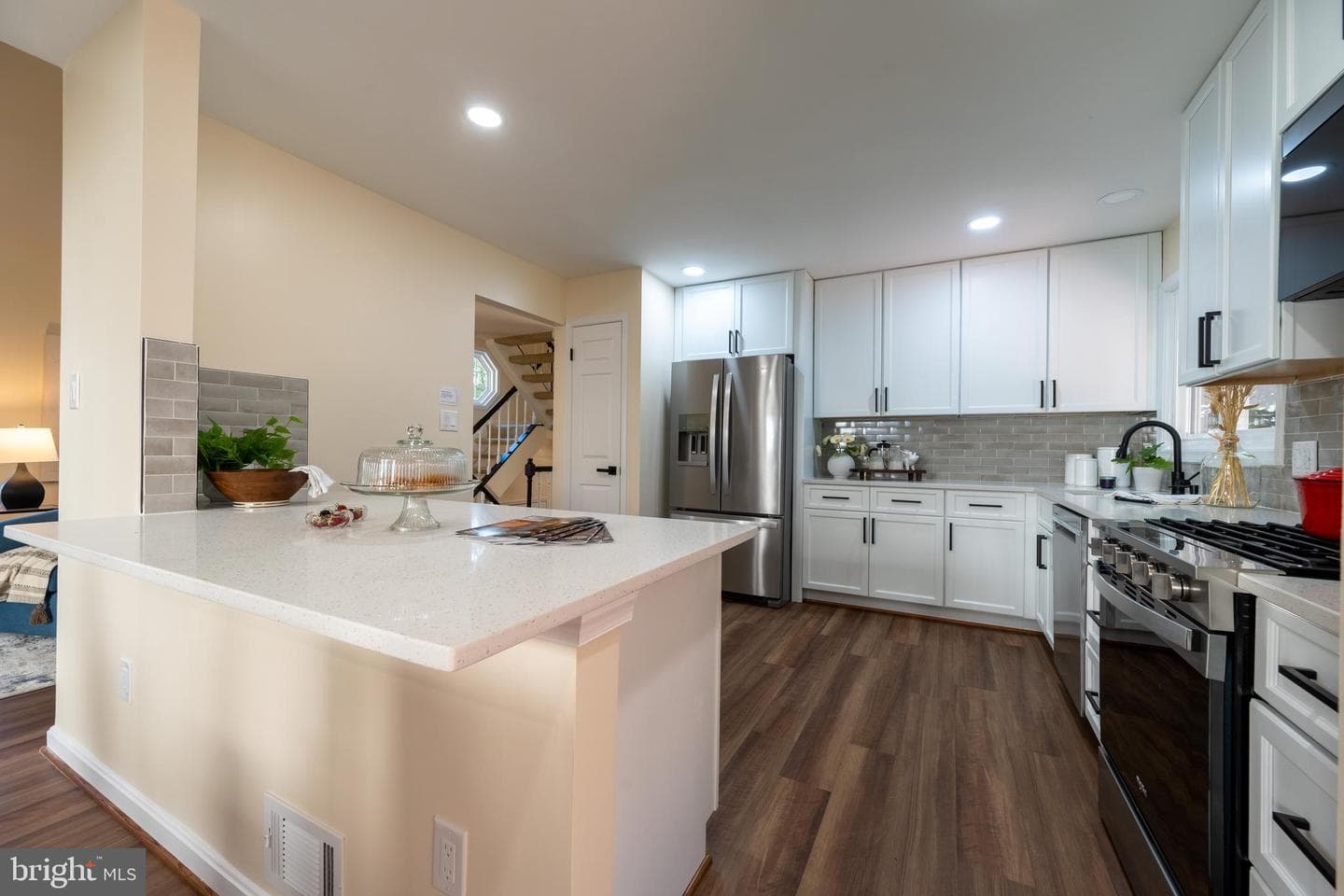12 Solitaire Ct. photo 20