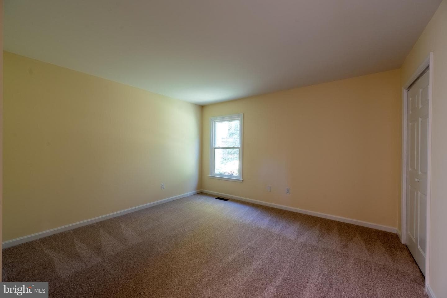12 Solitaire Ct. photo 27