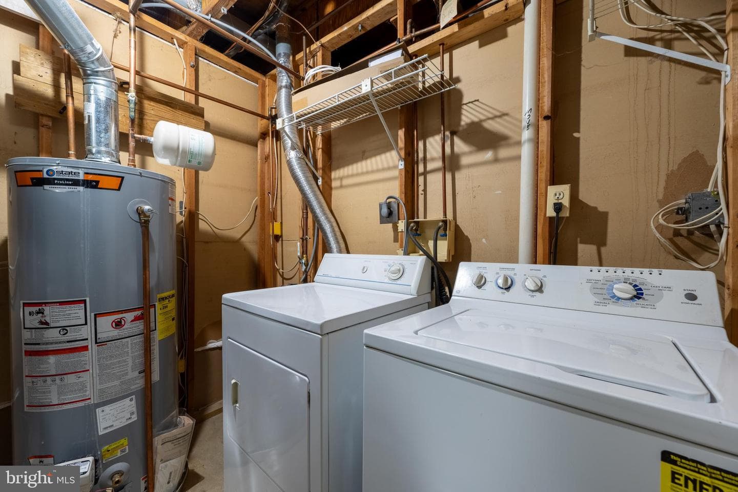 12 Solitaire Ct. photo 44