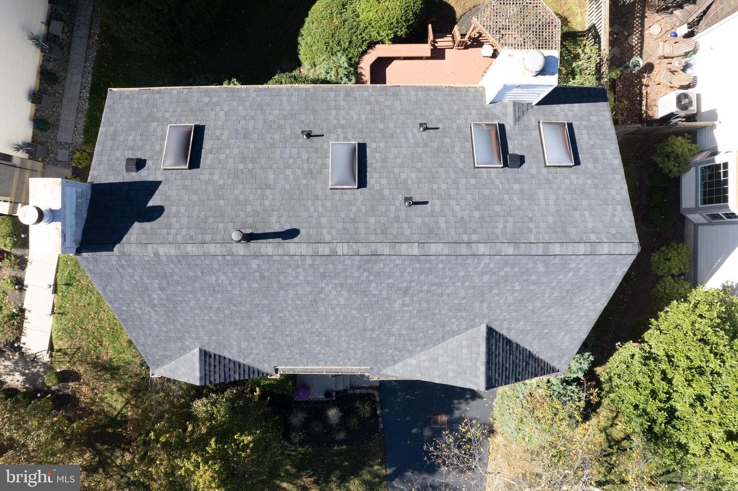 12 Solitaire Ct. photo 64