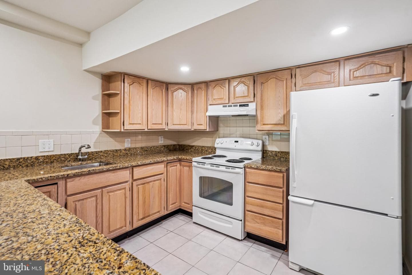 3303 Brooklawn Terrace photo 37