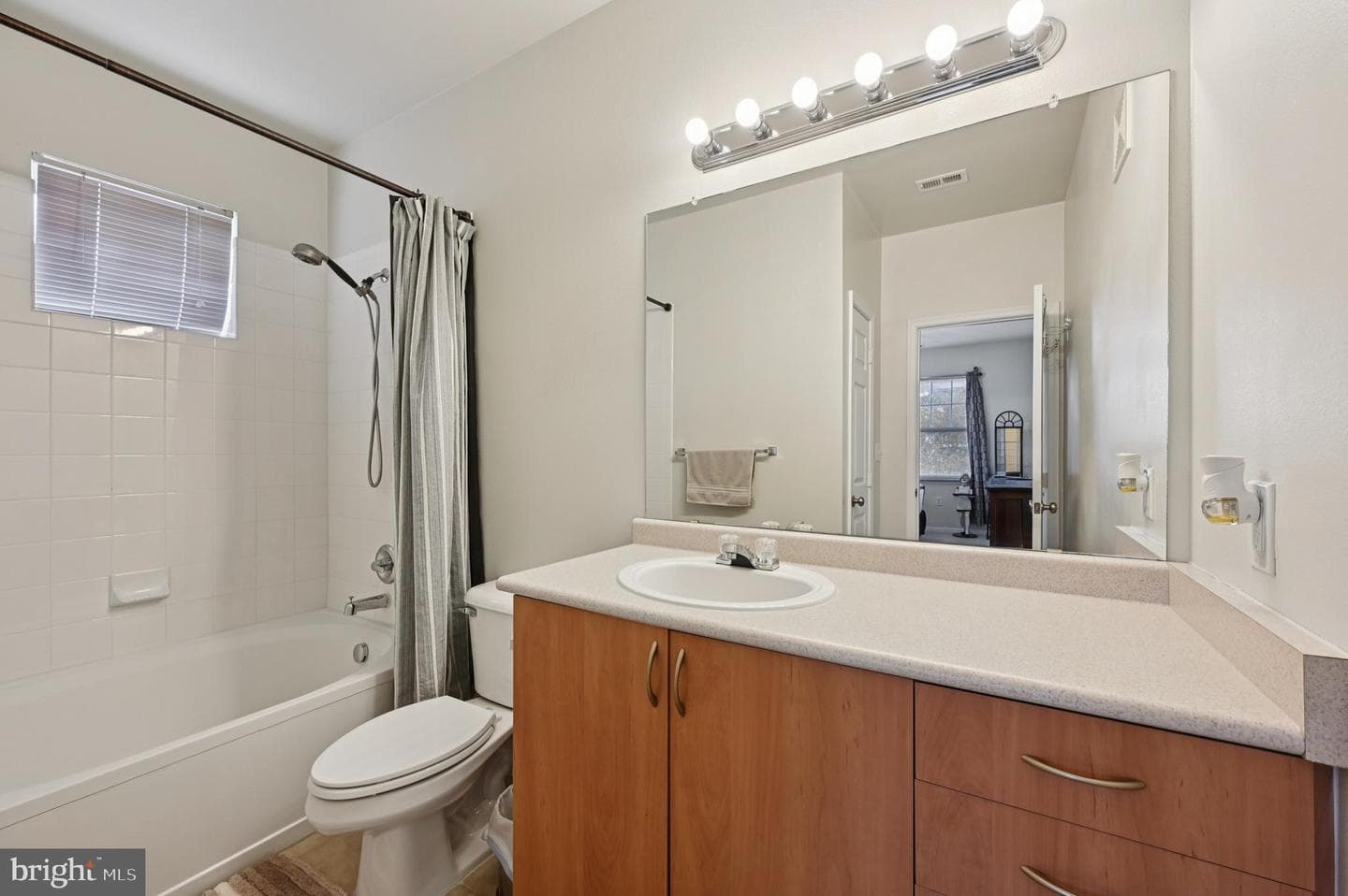 19606 Galway Bay Circle #301 photo 24
