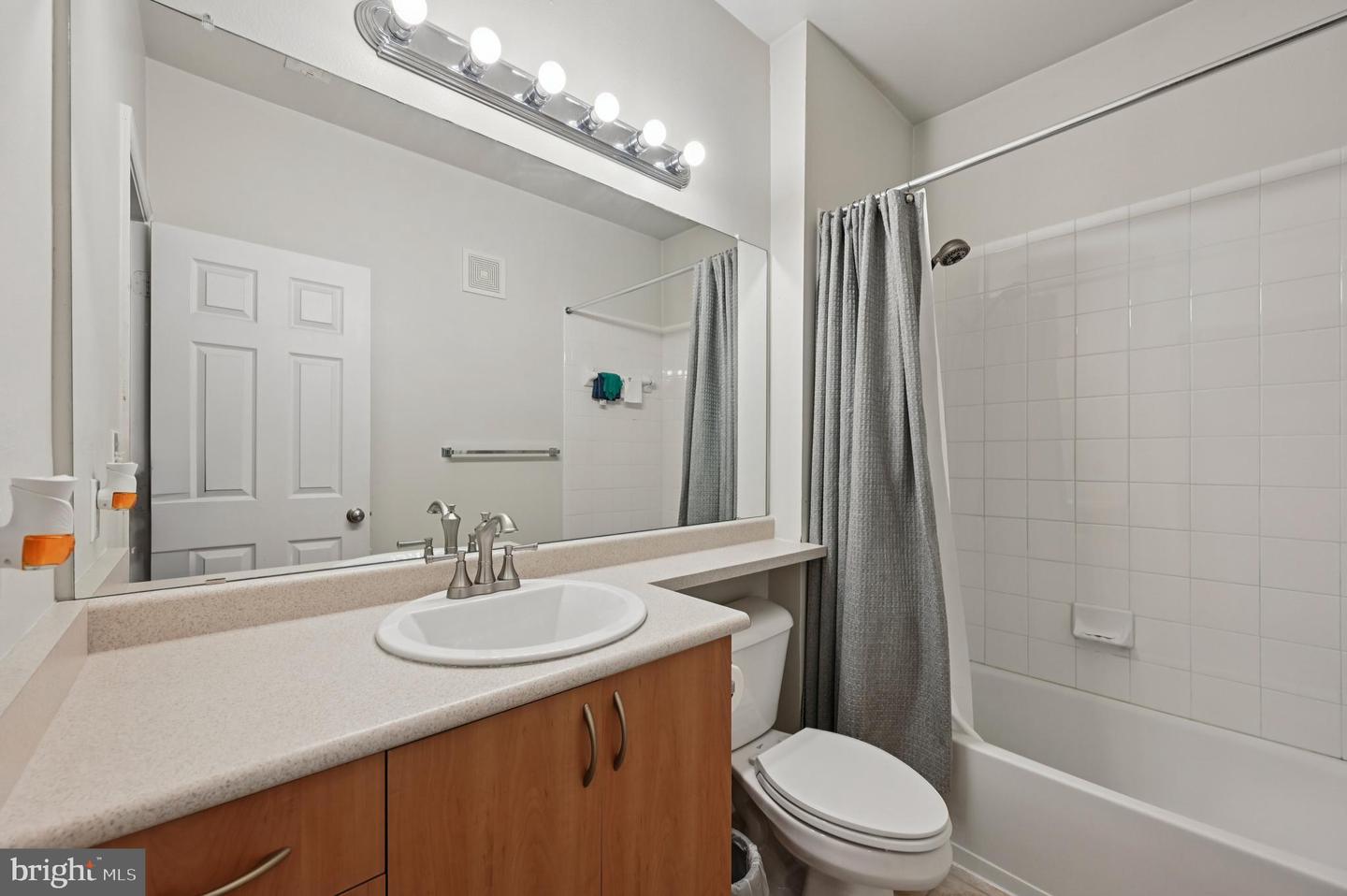 19606 Galway Bay Circle #301 photo 26