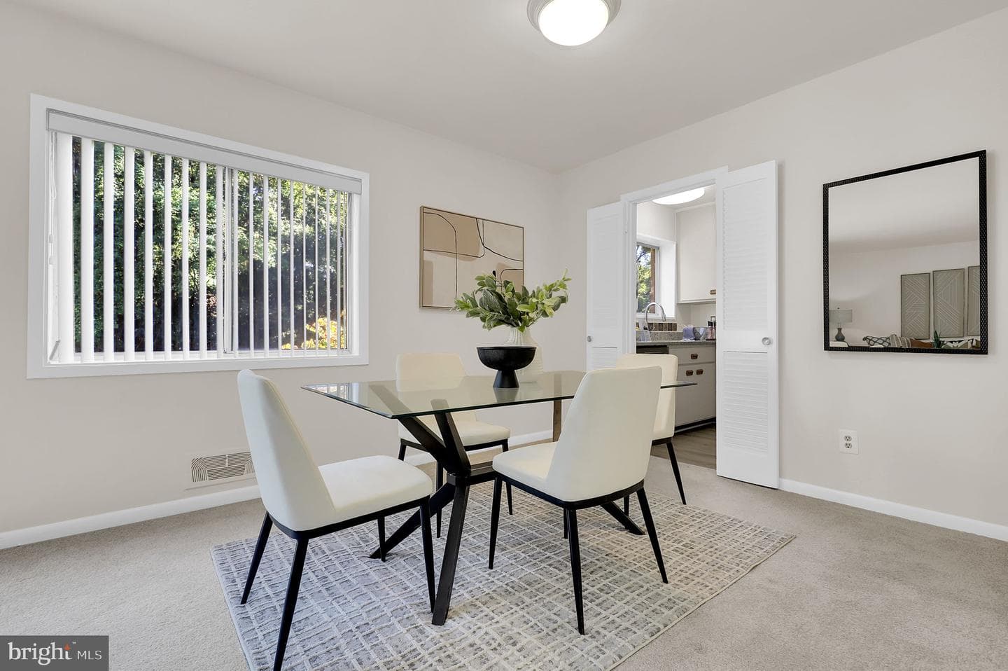 10661 Montrose Avenue #202 photo 4