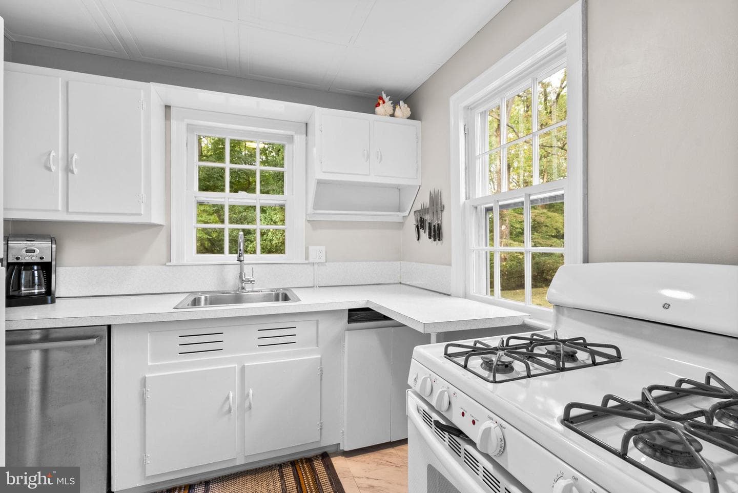 9302 Long Branch Parkway photo 13