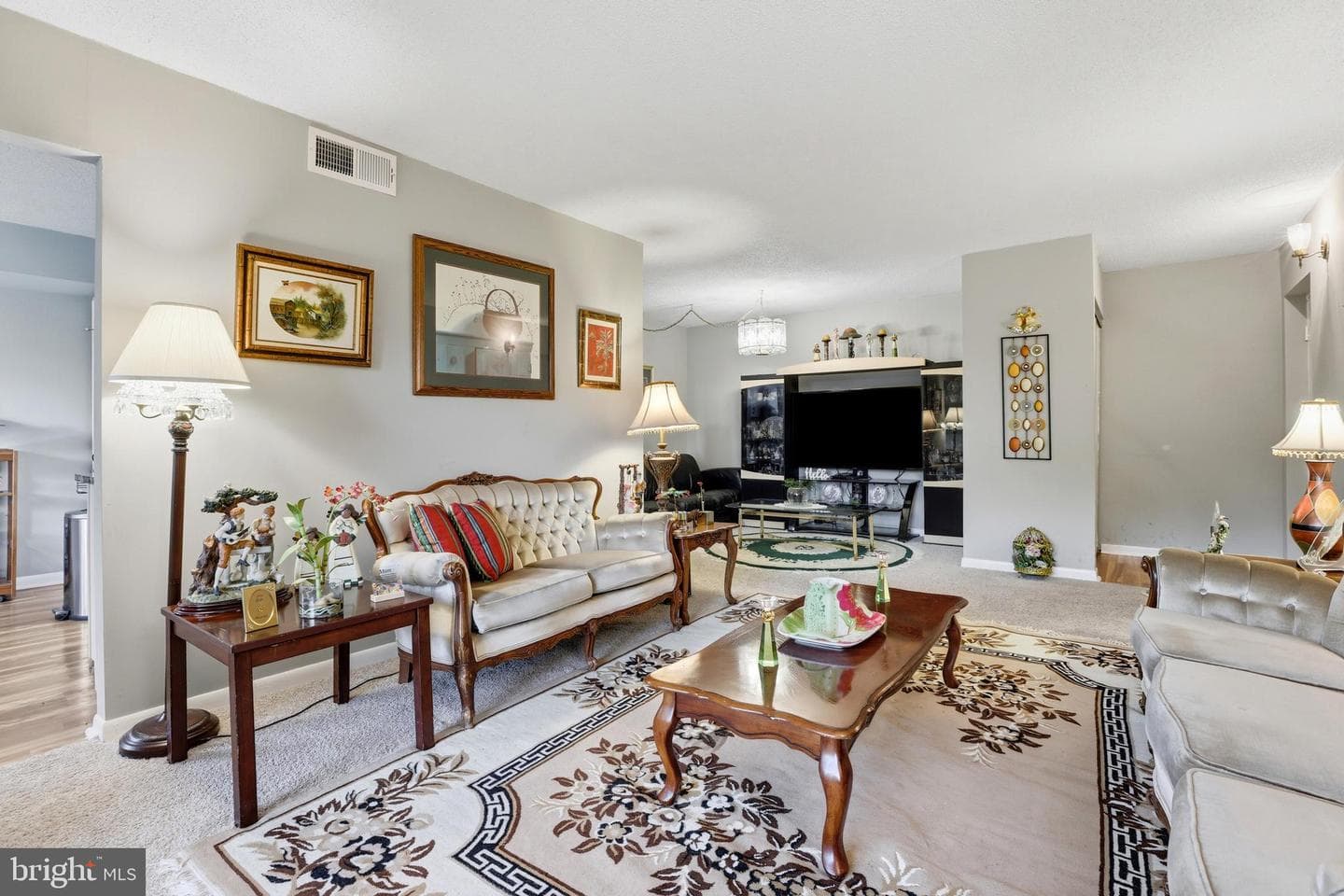 15300 Beaverbrook Court #88-2e photo 3