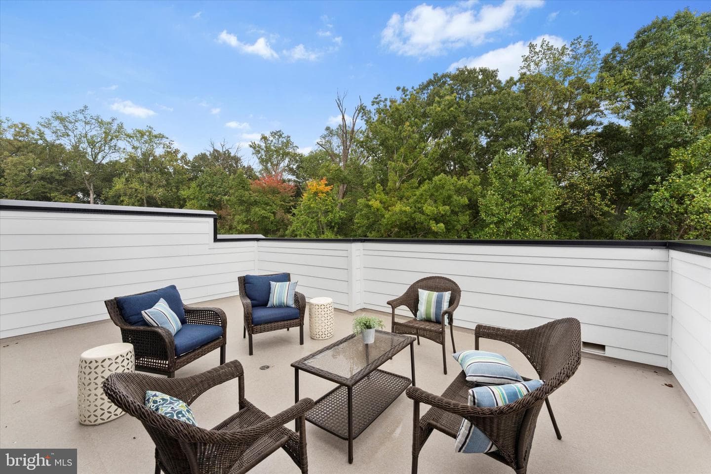 11300 Emerald Park Road photo 37