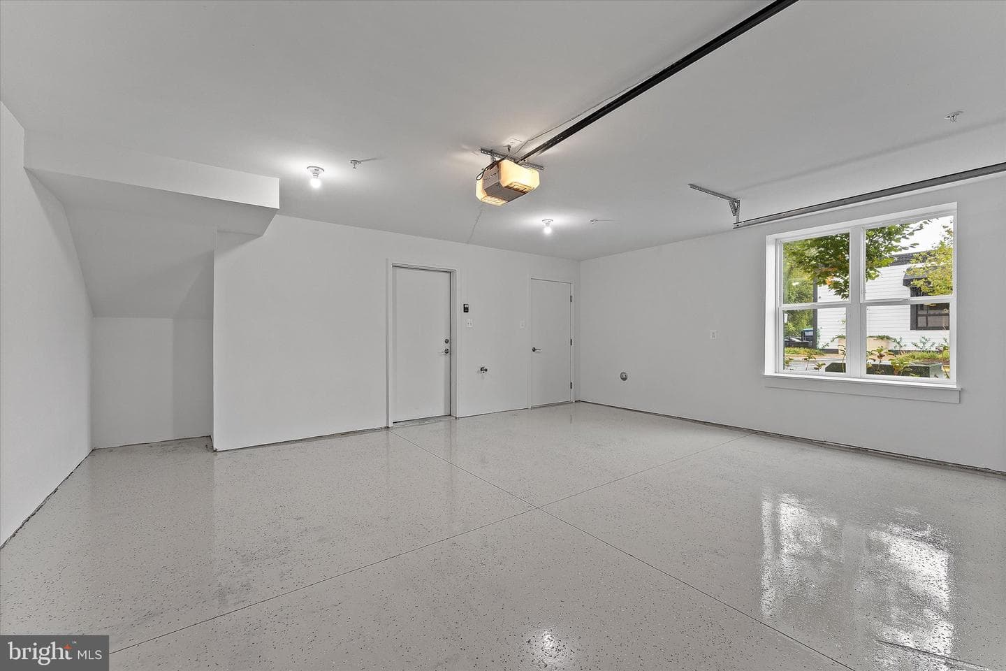 11300 Emerald Park Road photo 41