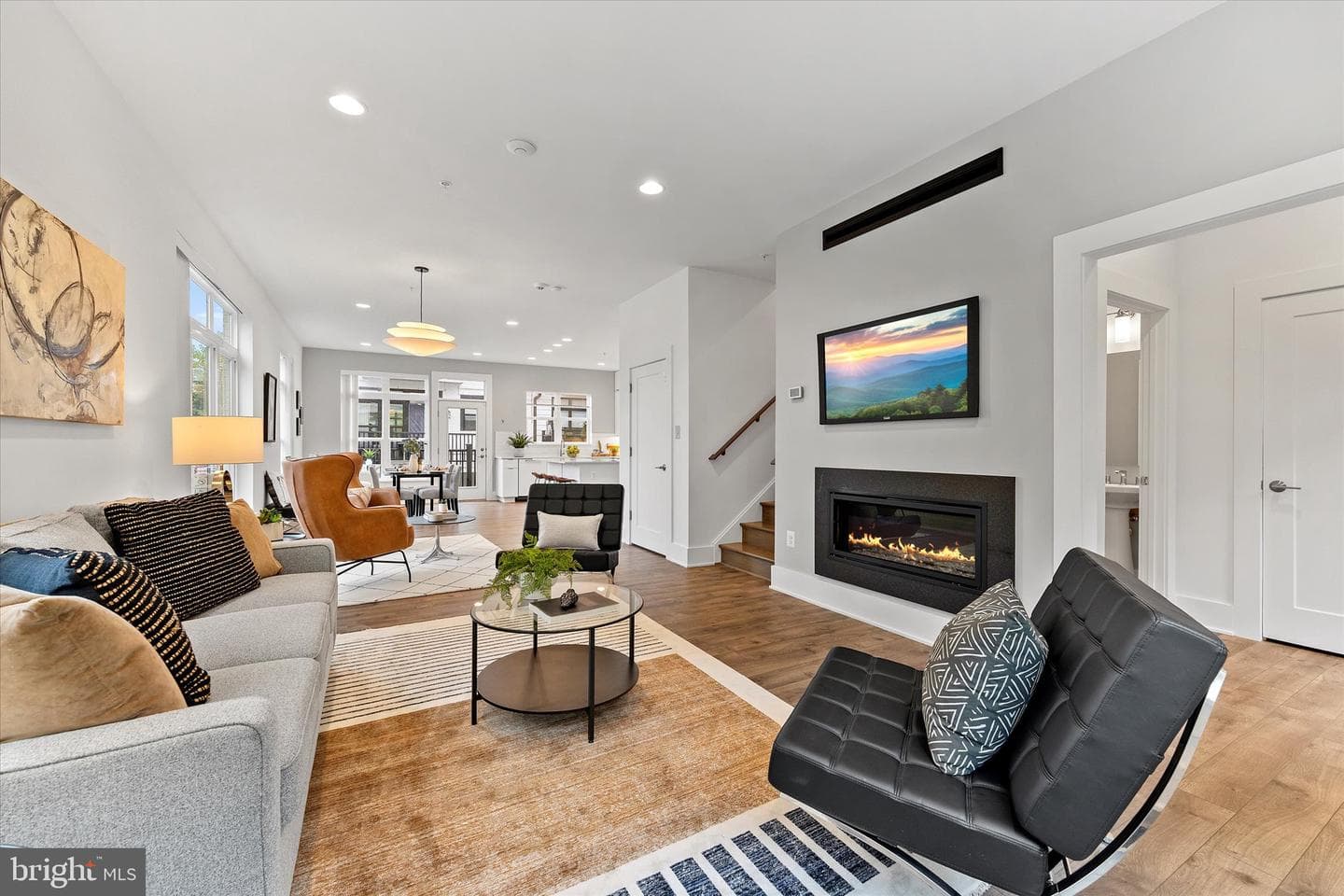 11300 Emerald Park Road photo 5