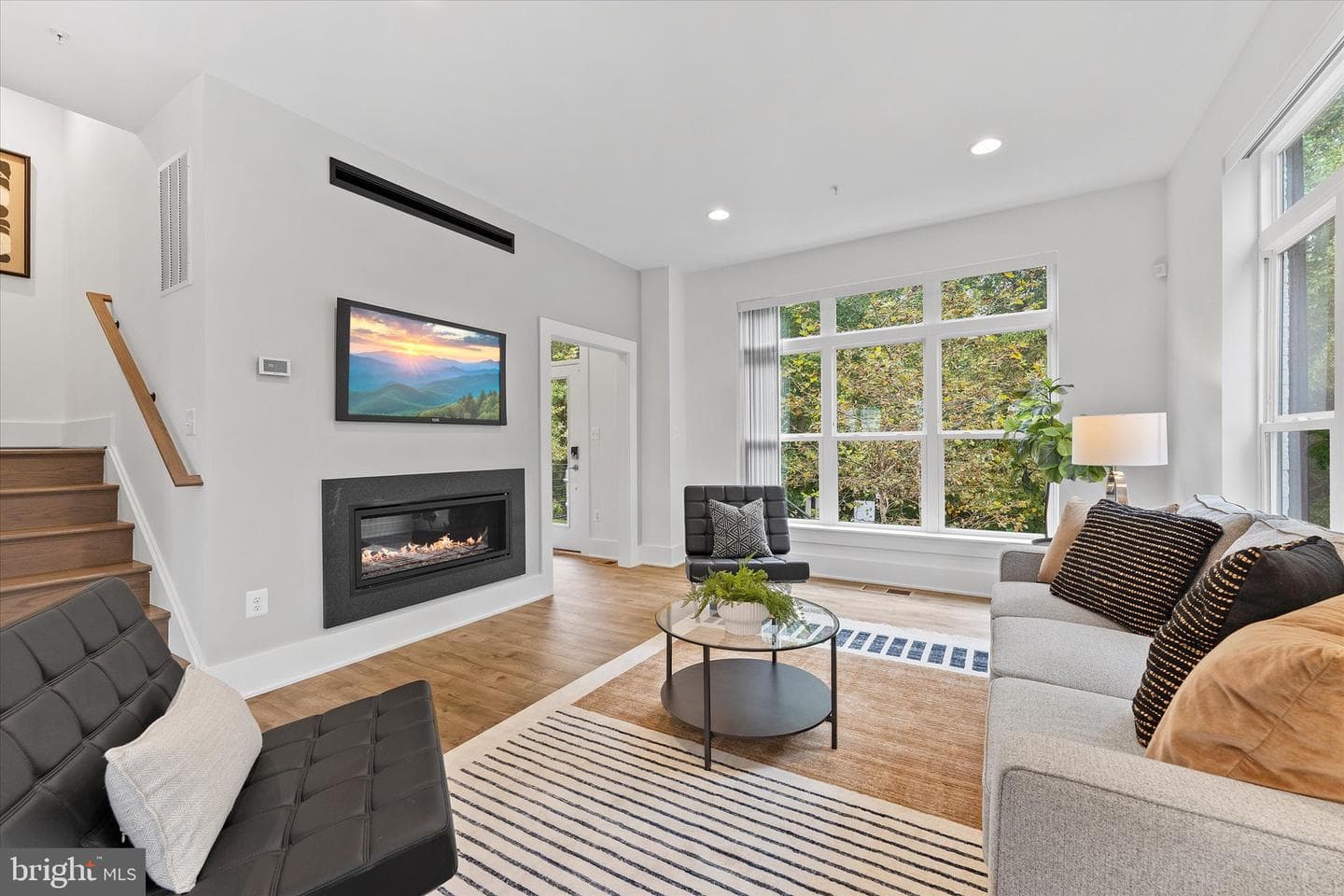 11300 Emerald Park Road photo 6
