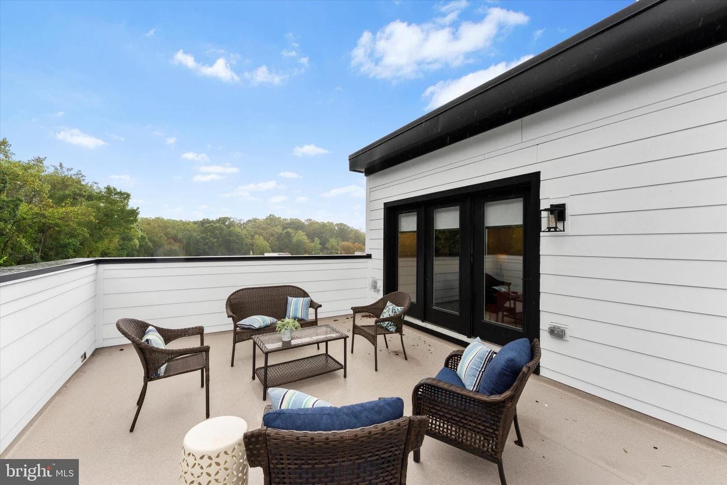 11300 Emerald Park Road photo 7