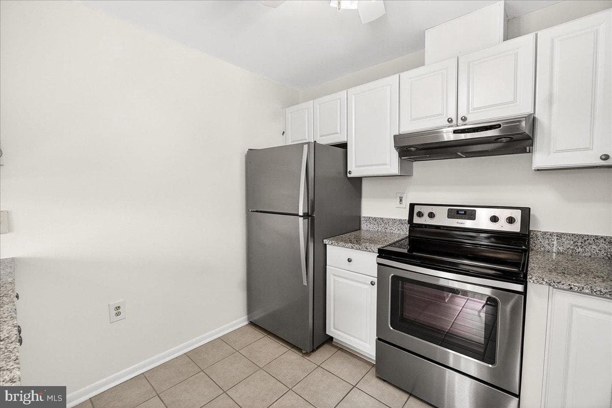 9 Fitzhugh Court #71-B photo 10