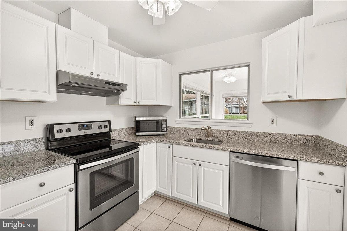9 Fitzhugh Court #71-B photo 11