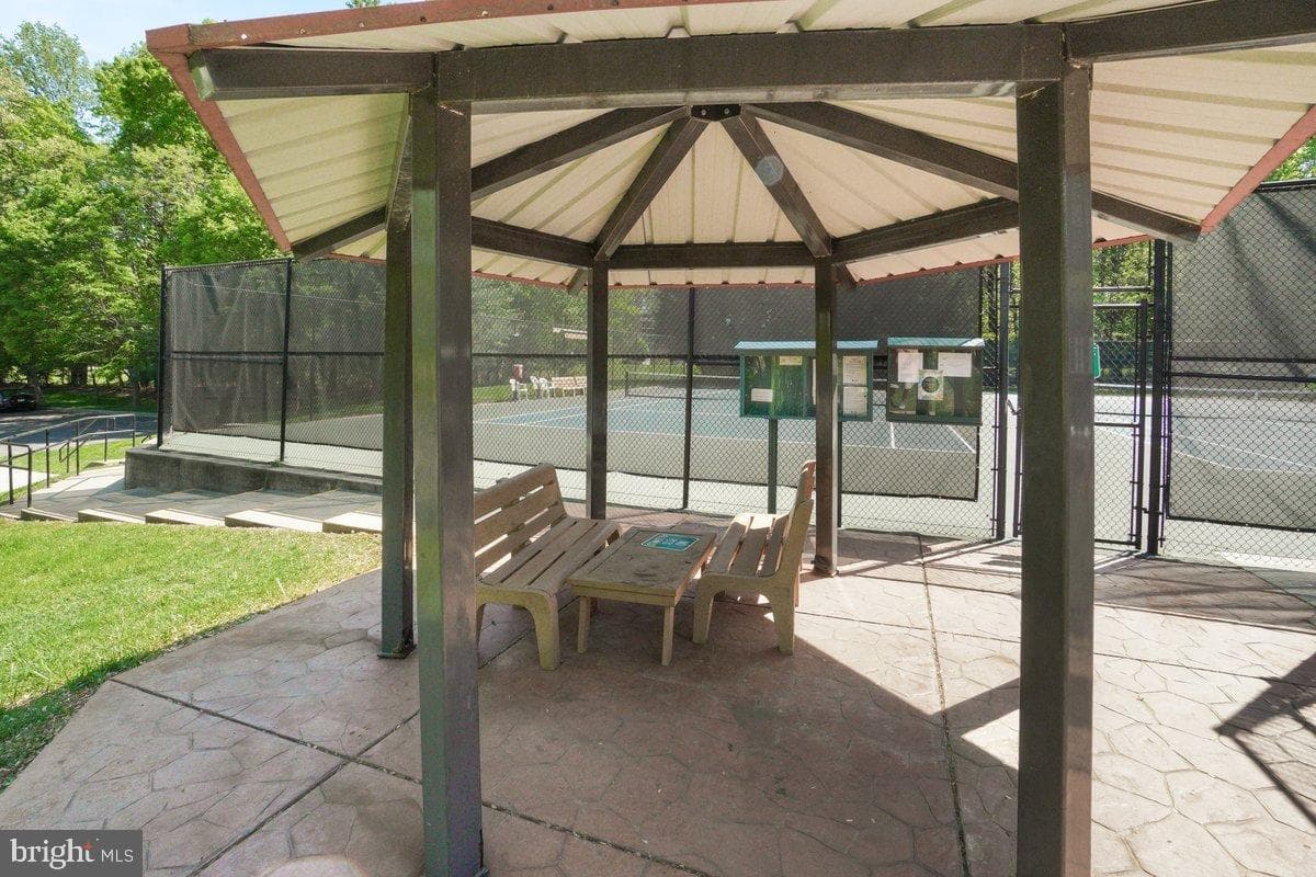 9 Fitzhugh Court #71-B photo 45