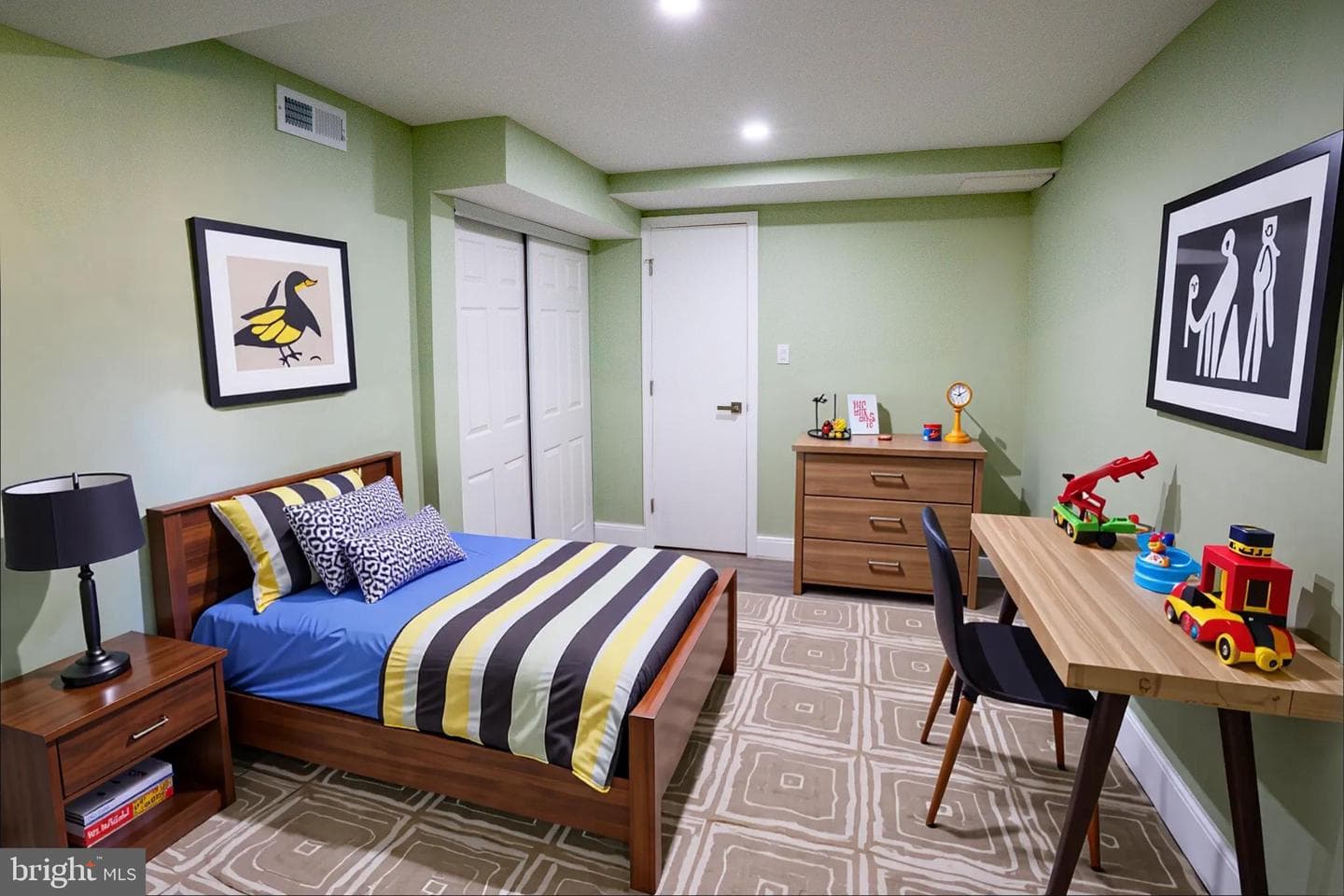 2652 Cory Terrace photo 8