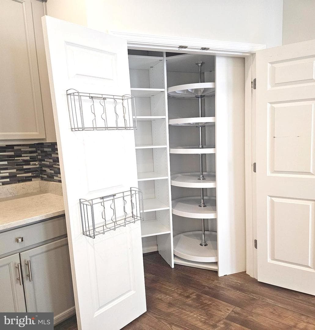 3510 Landing Way photo 19