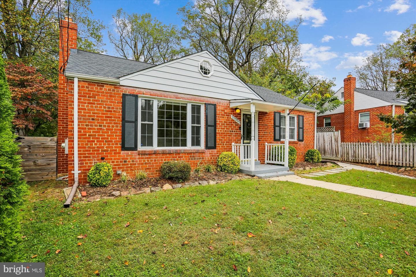 11515 Lund Place photo 2