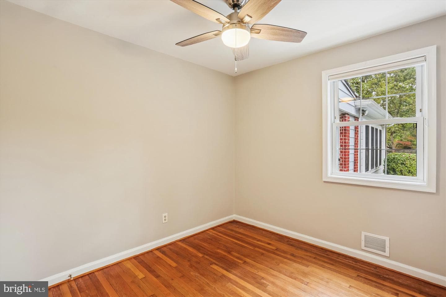 11515 Lund Place photo 31