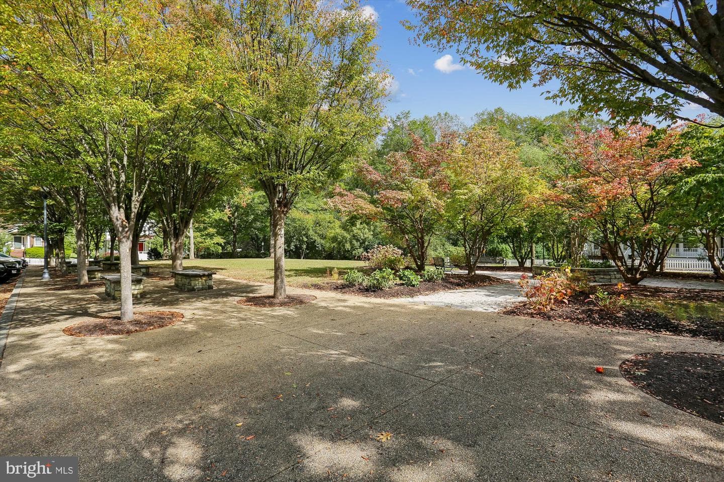 655 Gatestone Square Street photo 51