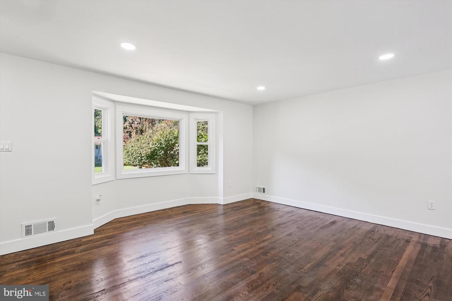 12707 Littleton Street photo 2