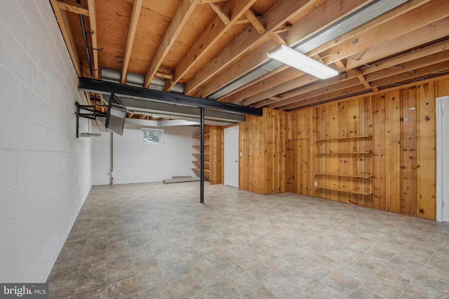 7918 Bradley Boulevard photo 48