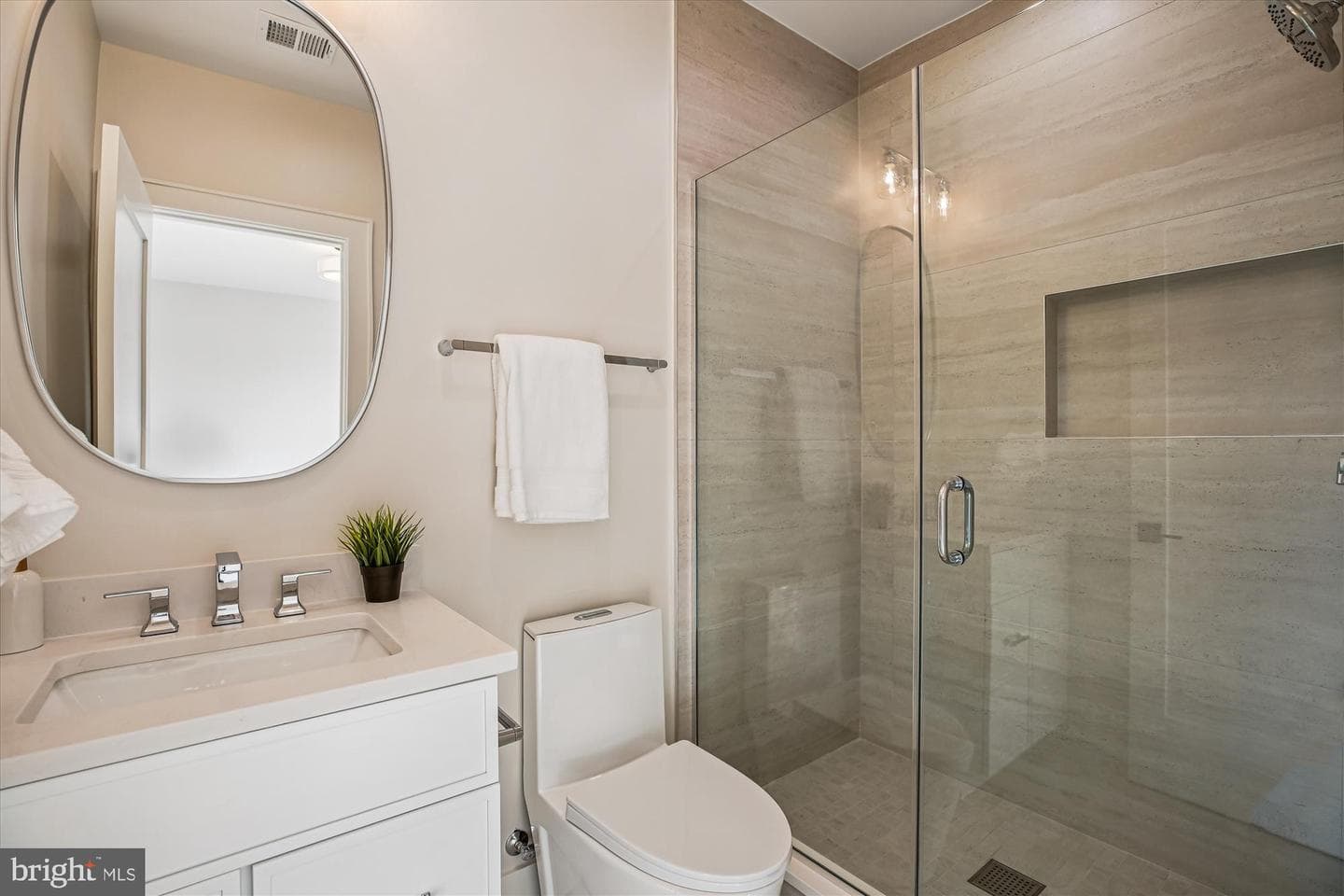 11013 Stillwater Avenue photo 47