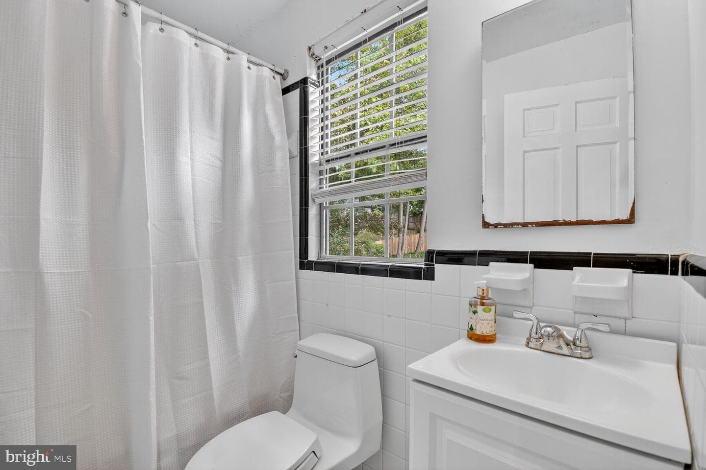 5605 Wood Way photo 21
