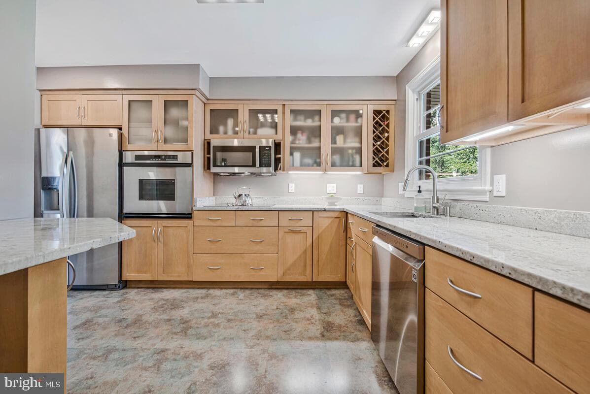 5811 Ridgefield Road photo 13