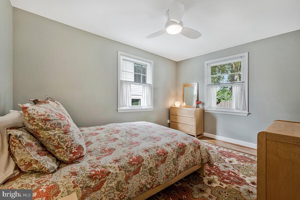 5811 Ridgefield Road photo 25