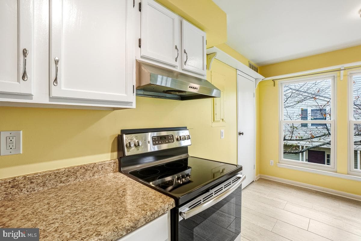 13262 Meander Cove Drive #28 photo 14