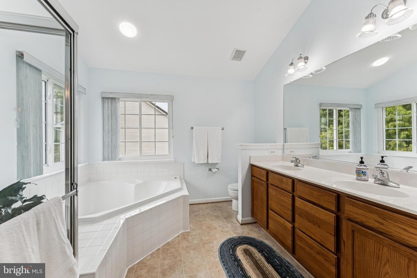 18423 Thundercloud Road photo 30