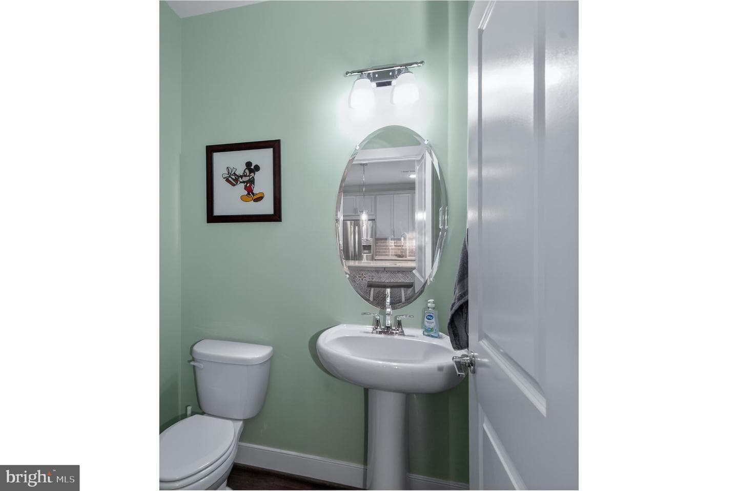 819 Rockwell Avenue #819 photo 21