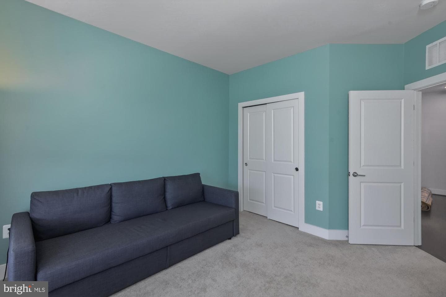 819 Rockwell Avenue #819 photo 34
