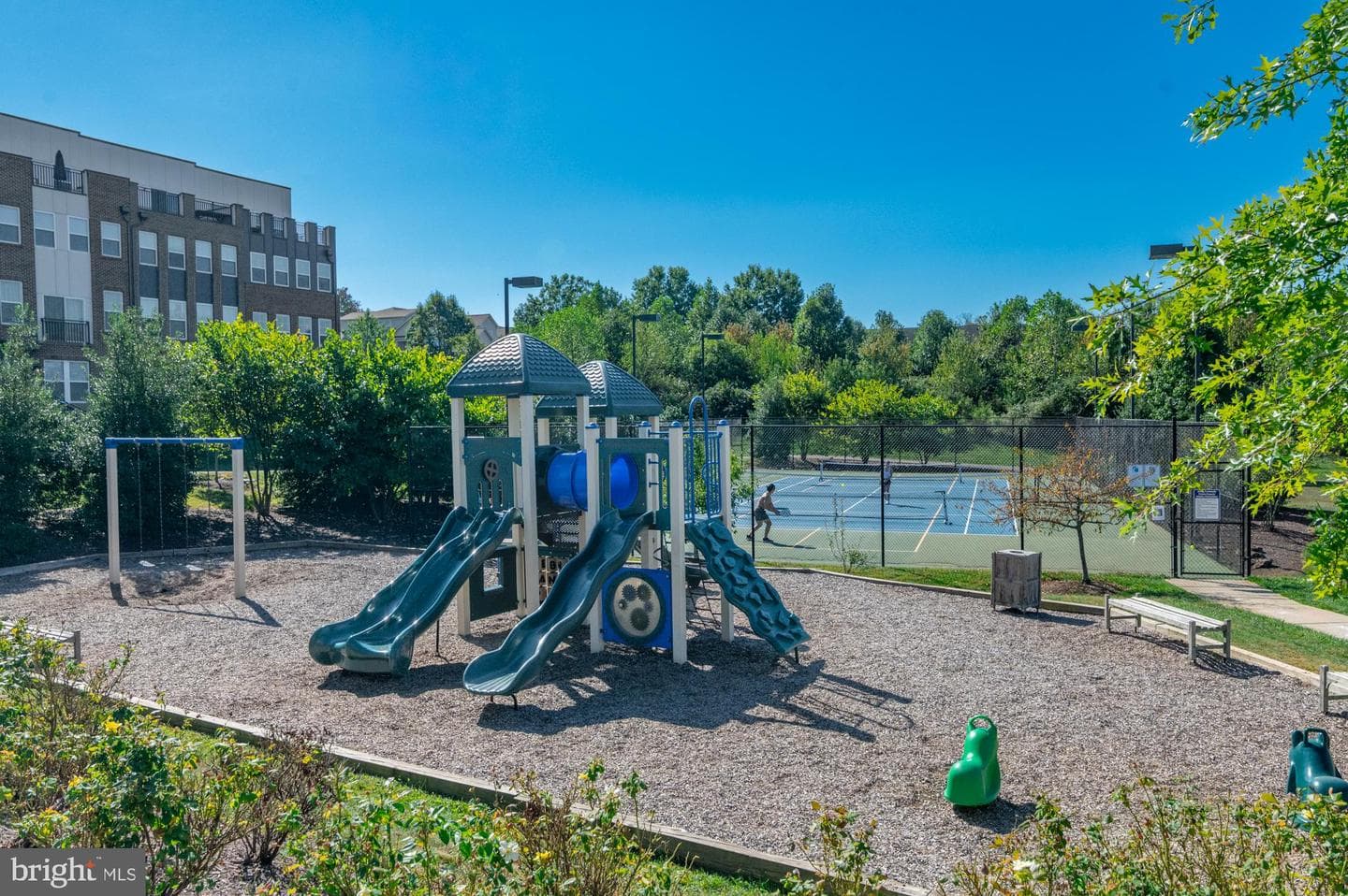 819 Rockwell Avenue #819 photo 42