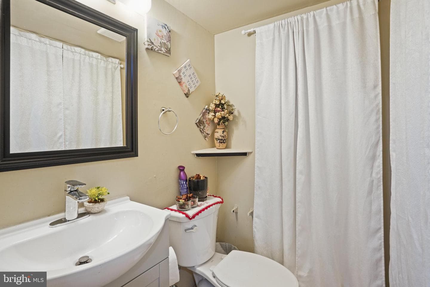 2971 Shepperton Terrace photo 11