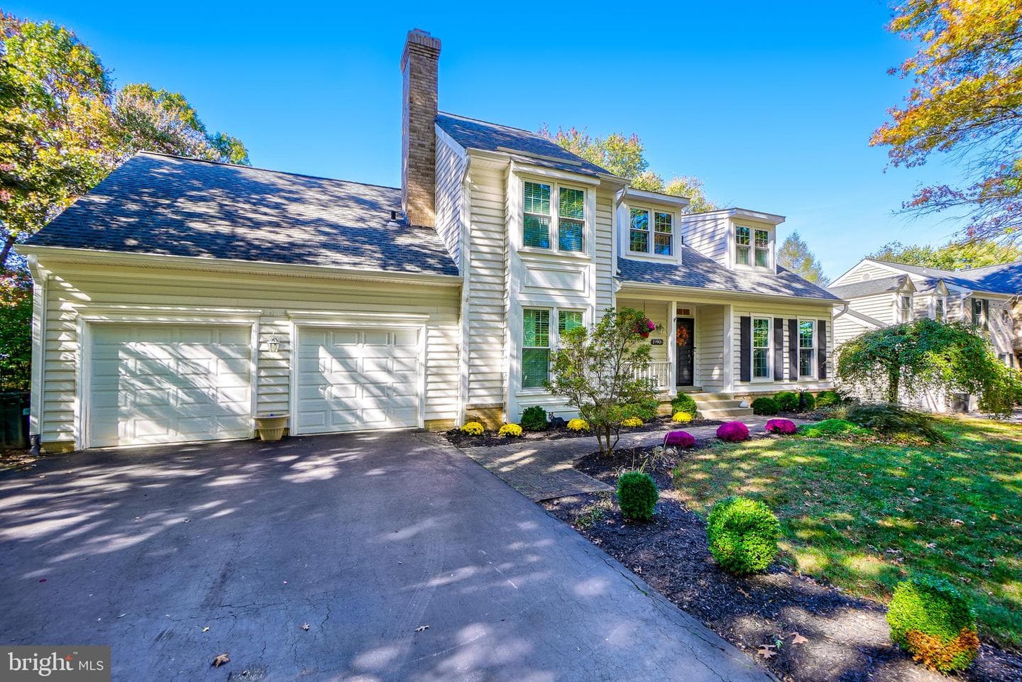 19906 Silverfield Drive photo 3