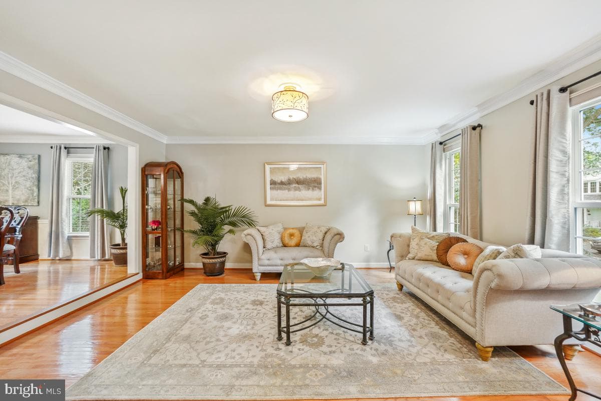 19906 Silverfield Drive photo 8