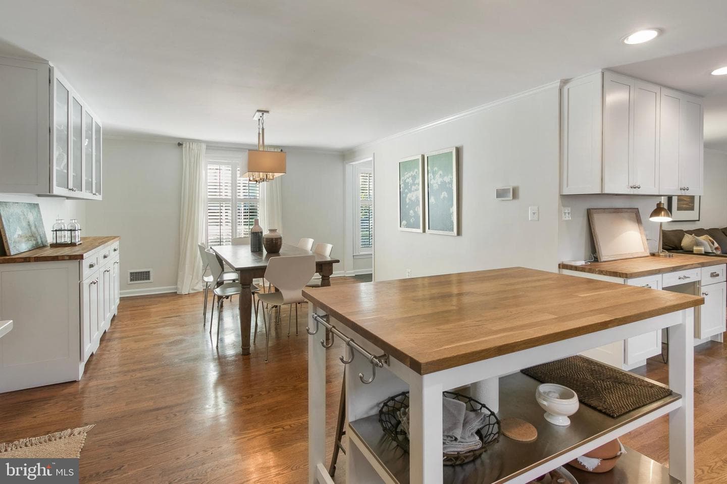 1401 Fallsmead Way photo 18
