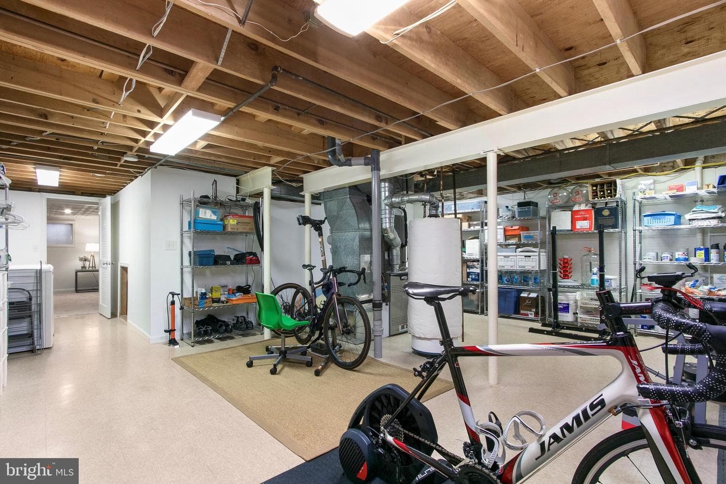 1401 Fallsmead Way photo 54
