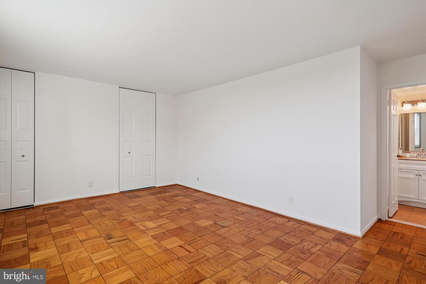 4601 N Park Avenue N #604 photo 26