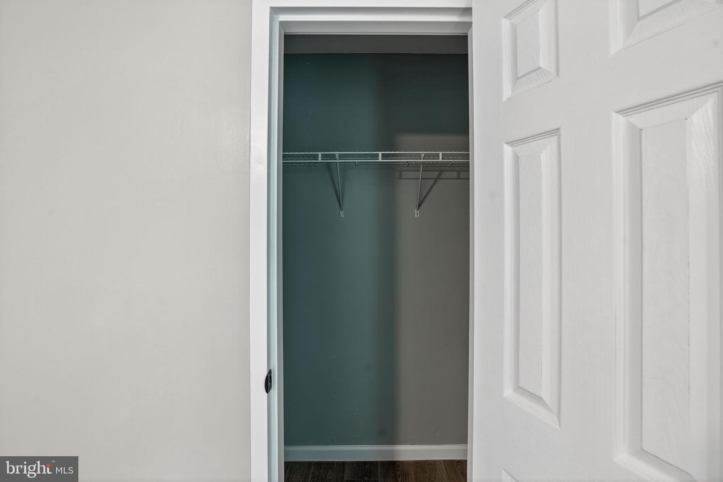 1704 E West Highway #1704 photo 24