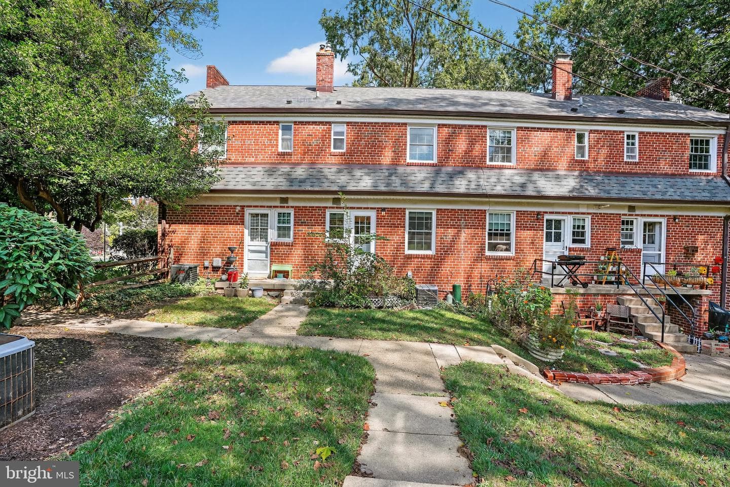 1704 E West Highway #1704 photo 26
