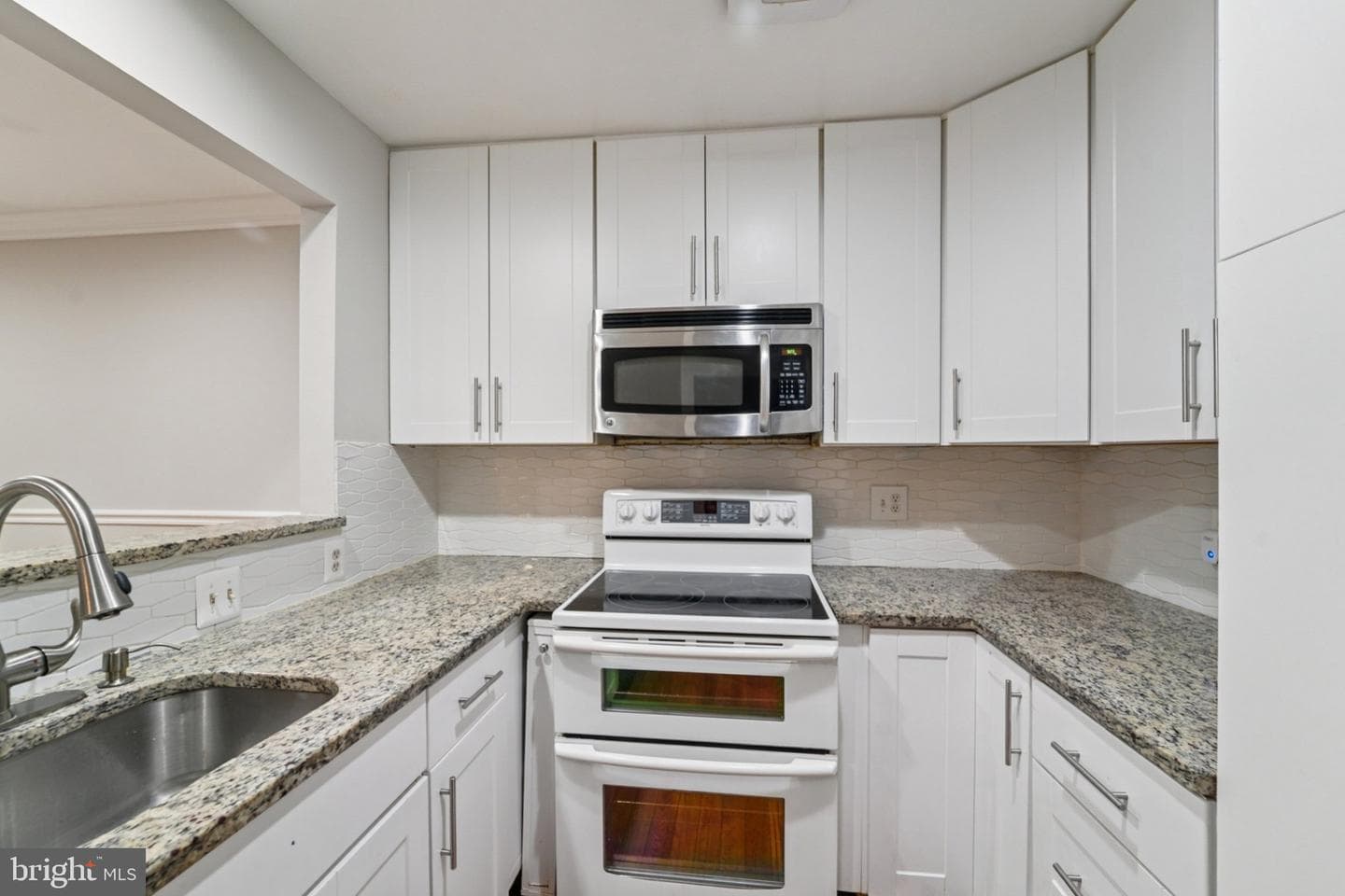20208 Spring Haven Court photo 12