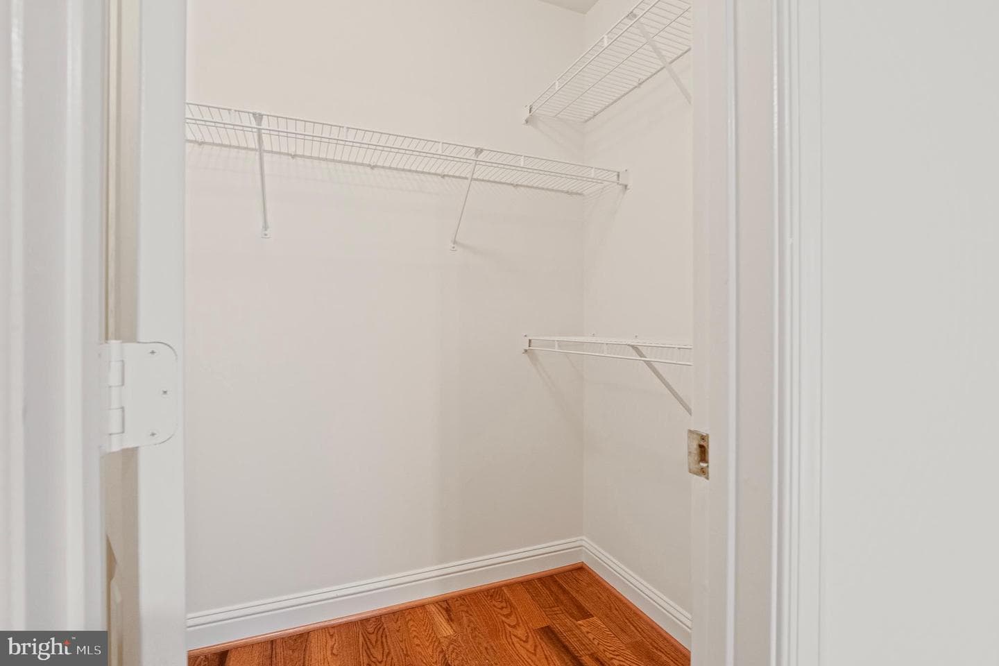 10604 Maplecrest photo 36