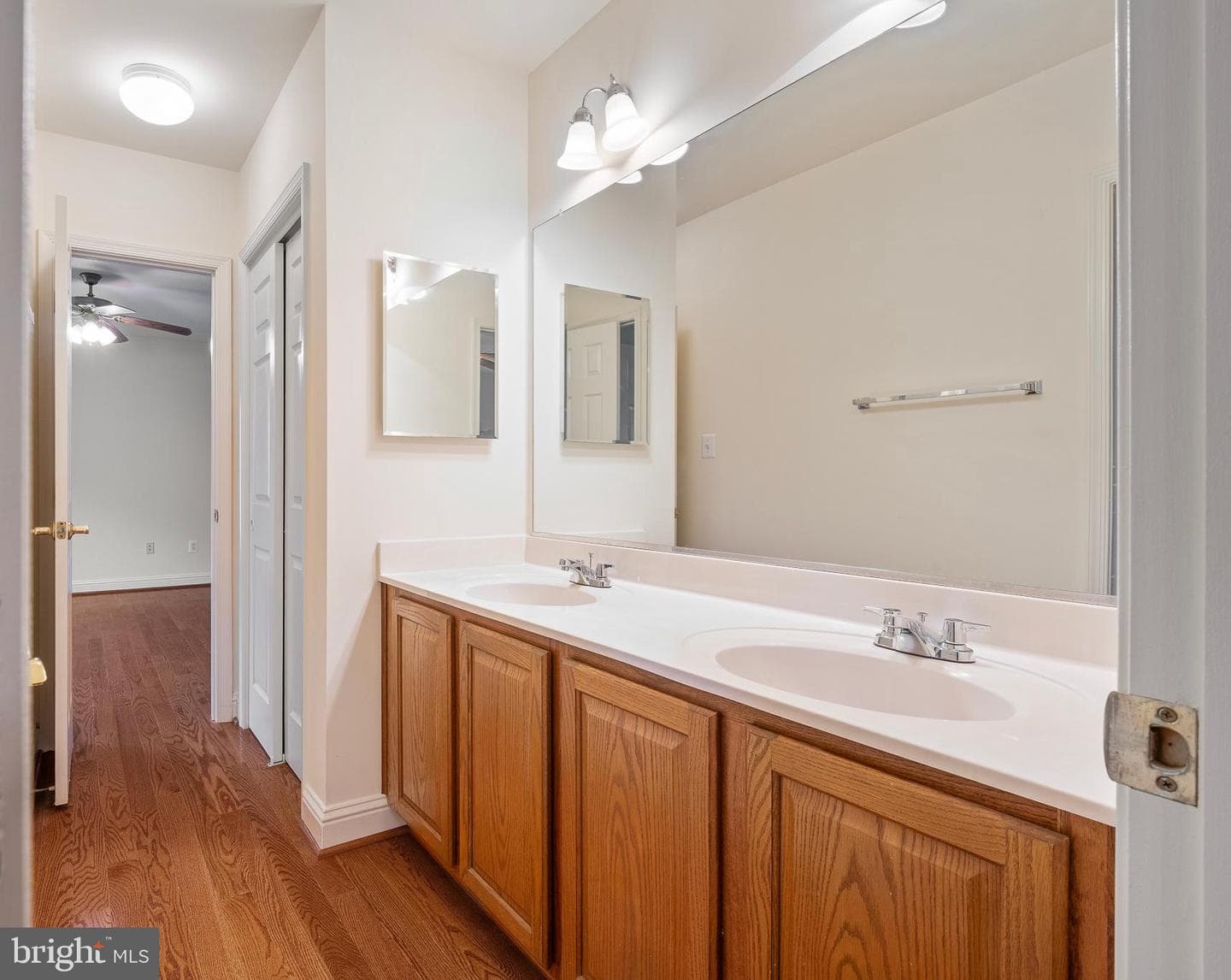 10604 Maplecrest photo 50