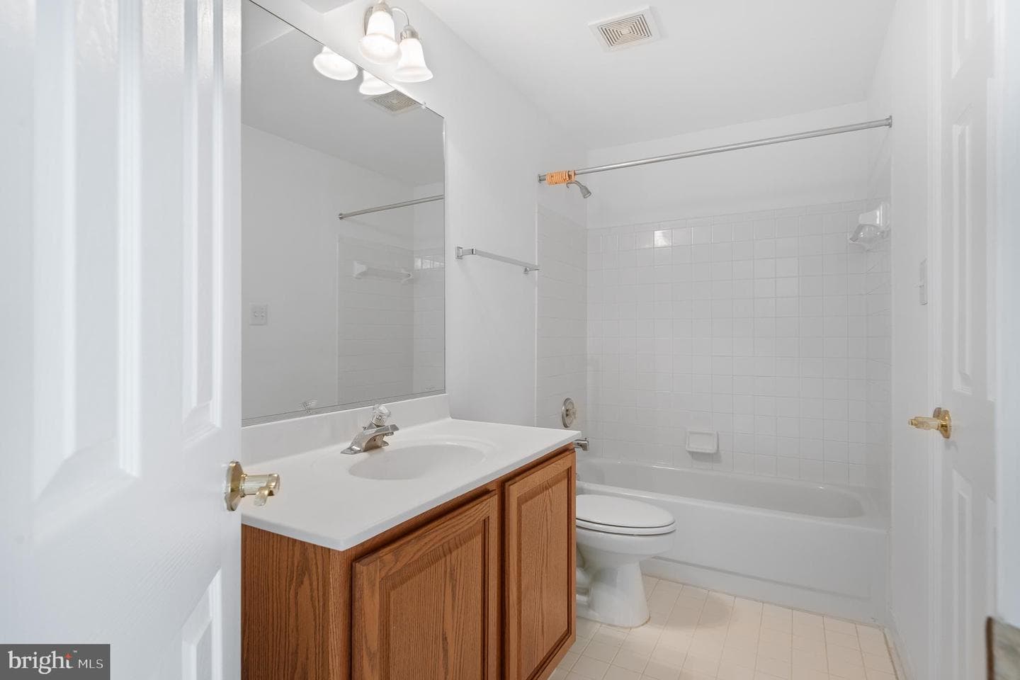 10604 Maplecrest photo 59
