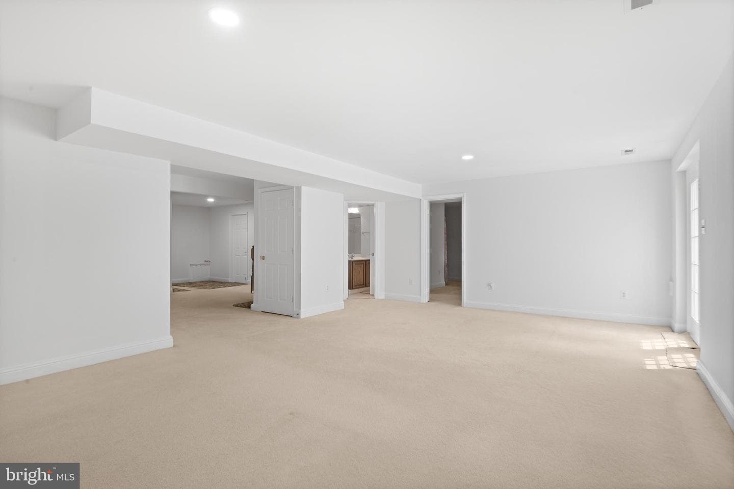 10604 Maplecrest photo 65